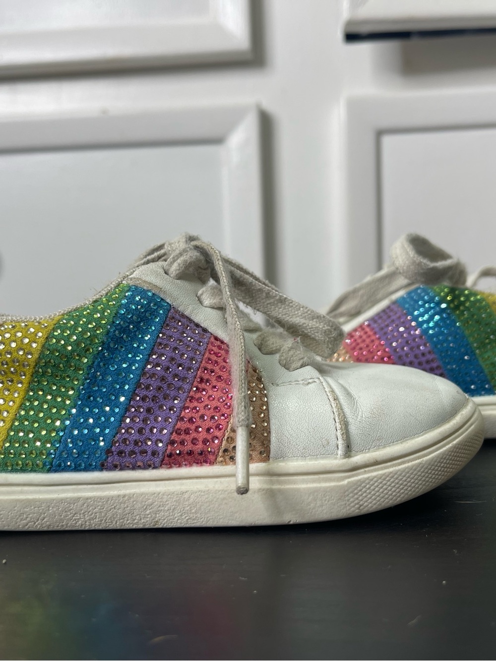 Kurt Geiger Kids Mini Lane Rainbow Crystal Stripe Sneakers Sz 8T